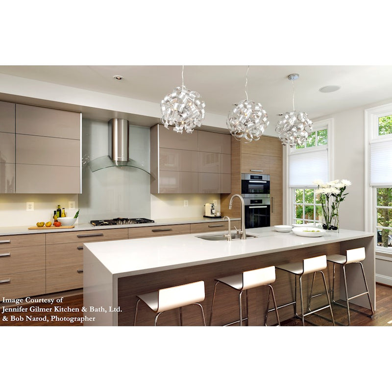 Quoizel Ribbons Pendant in Millenia
