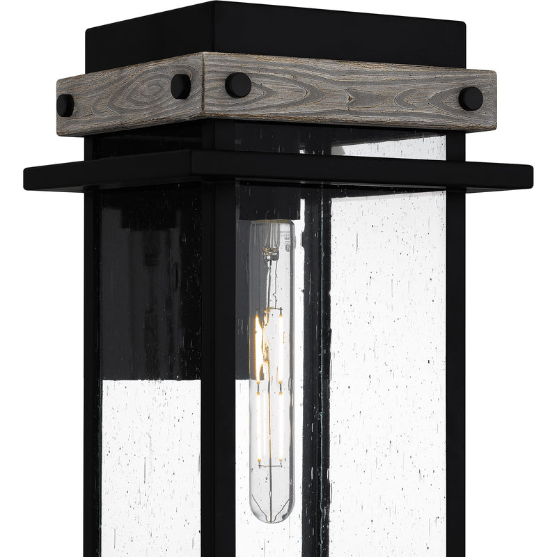 Quoizel Strader 10in 1-Light Outdoor Wall Lantern | Farmhouse Matte Black and Clear Seedy Glass | Front Porch & Entryway | Model SAD8409MBK