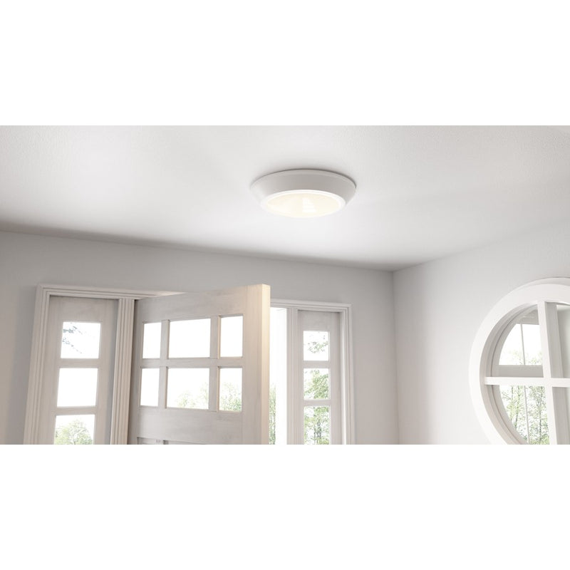 Quoizel Verge Flush Mount, White Lustre