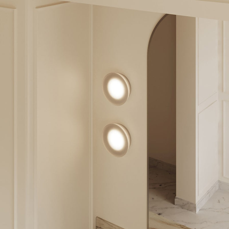 Sonneman Mist Round Wall Sconce/Surface Mount, Clear/Clear