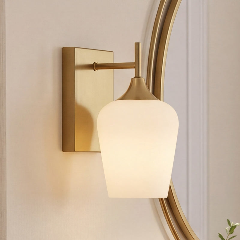 Savoy House Essentials Octave 1 Lt Sconce, Warm Brass