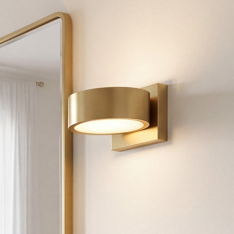 Savoy House Talamanca 1Lt Sconce, Brass/Crushed Crystal Diffuser