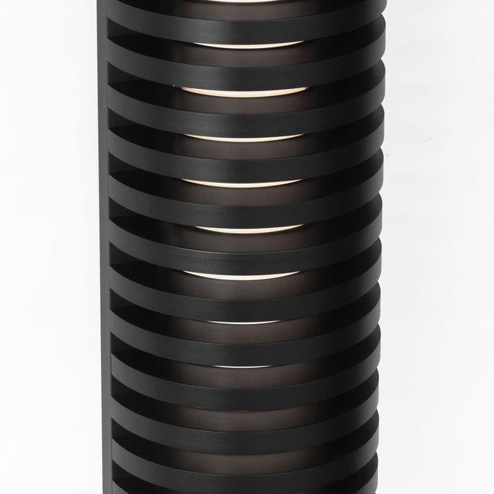 Visual Comfort Modern Quoddy 1 Light 49" Outdoor Sconce, Black