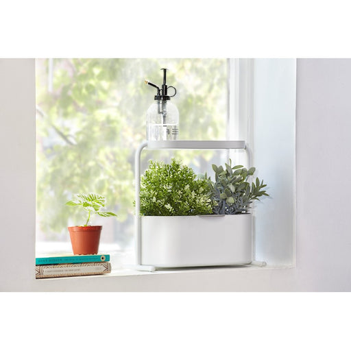 Umbra Giardino Planter, White