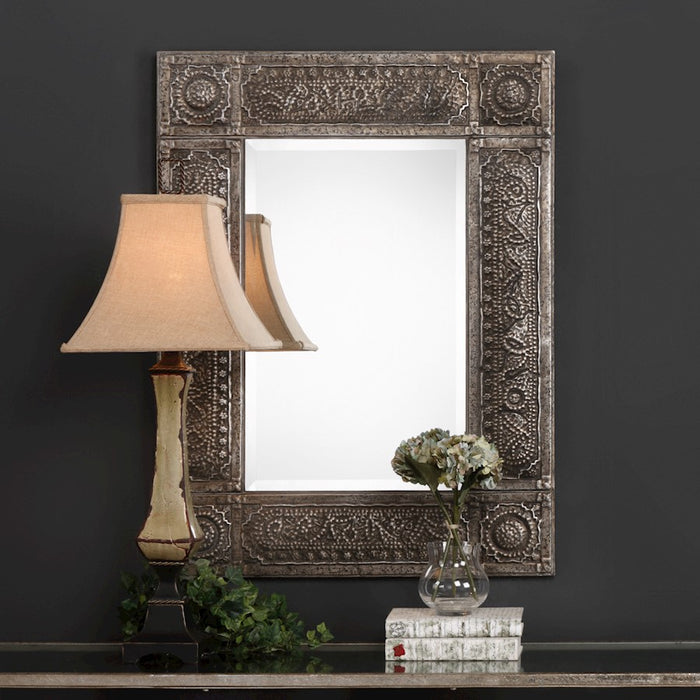 Haus Appeal Designs Lynch 40X30" Mirror
