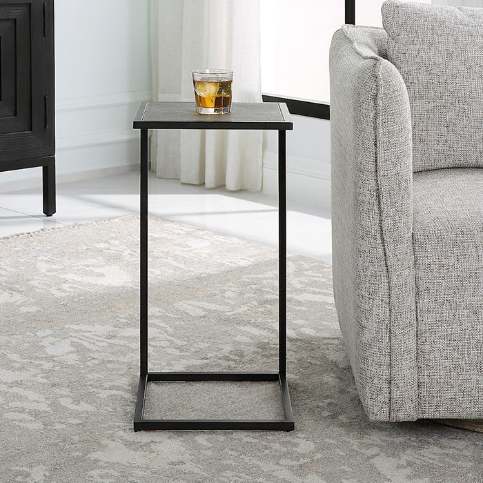 Haus Appeal Designs Pinkerton Accent Table - W23028