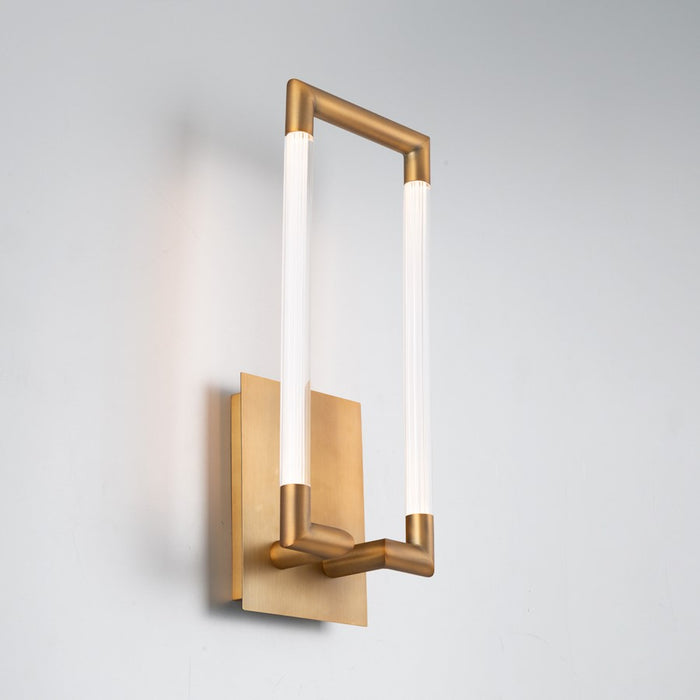 dweLED Posh 18" LED 1 Light Wall Sconce 3000K, Aged Brass/Clear