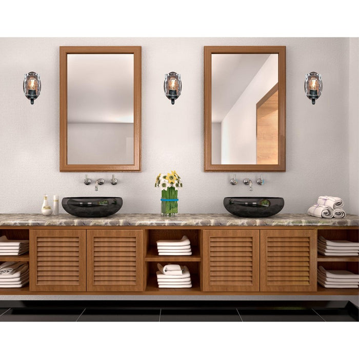 Westinghouse Barnwell 1Lt Wall Light, Text Iron/Barn/Clear Hammered