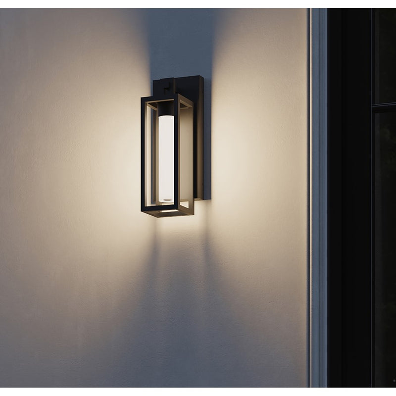 AFX Lighting Avery 1Lt 19" LED Outdoor Wall Sconce/20W, BK/WH