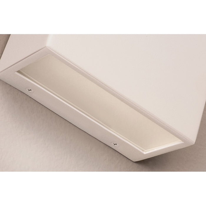 AFX Lighting Dakota 1 Light 8" Outdoor Sconce, White/White