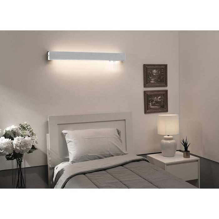 AFX Lighting Wadsworth 48" Fluorescent Overbed, White/Clear