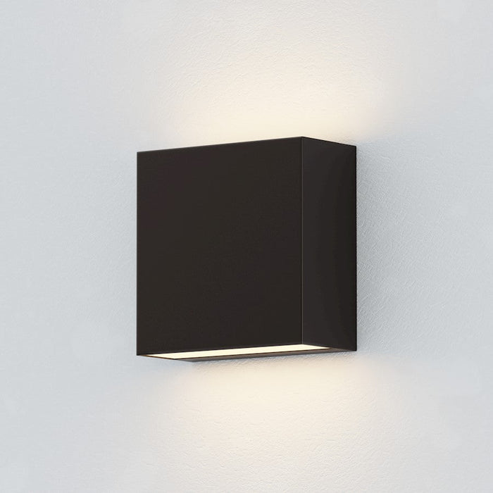 ET2 Lighting Cubed 1 Light Outdoor Wall Mount