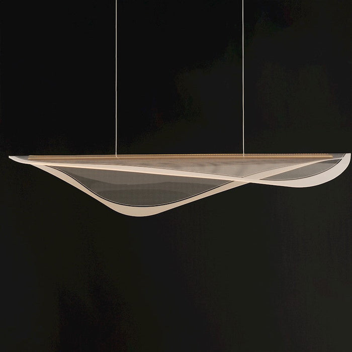 ET2 Lighting Manta 1Lt 47" LED Linear Pendant, Gold/Clear Ribbed