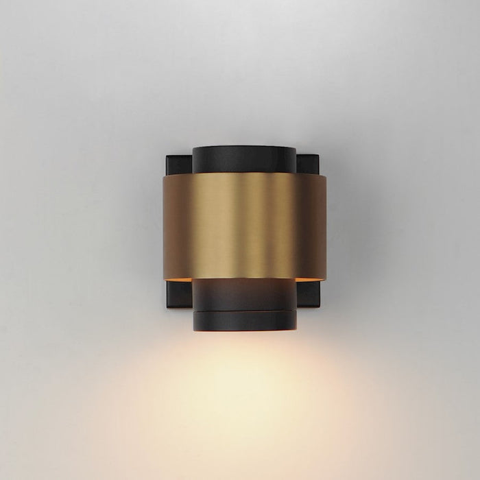 ET2 Lighting Reveal 2Lt 5.25" LED Outdoor Wall Mount, Black/Gold