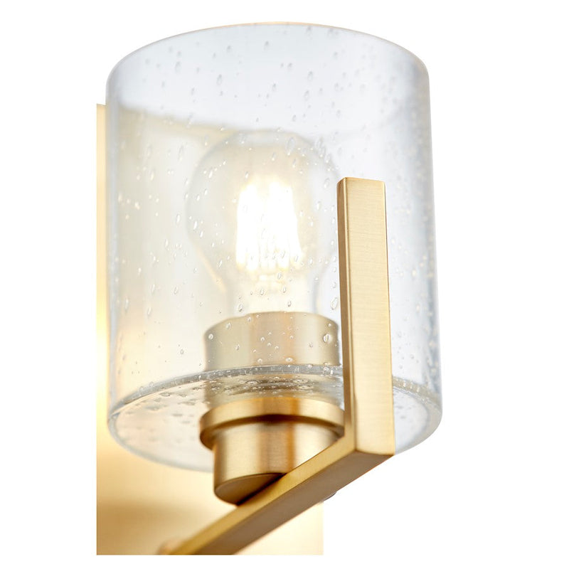 Quorum 1 Light Wall Mount, Aged Brass/Clear seeded