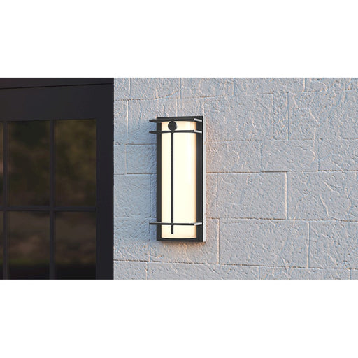 Quoizel Syndall Outdoor Wall Mount